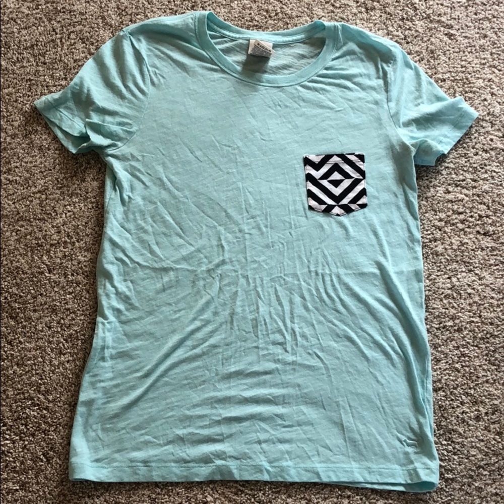Short sleeve top